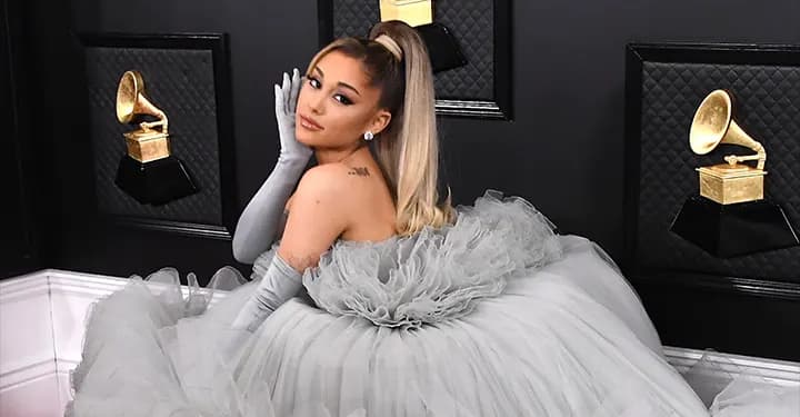 آرایش به سبک آریانا گرانده