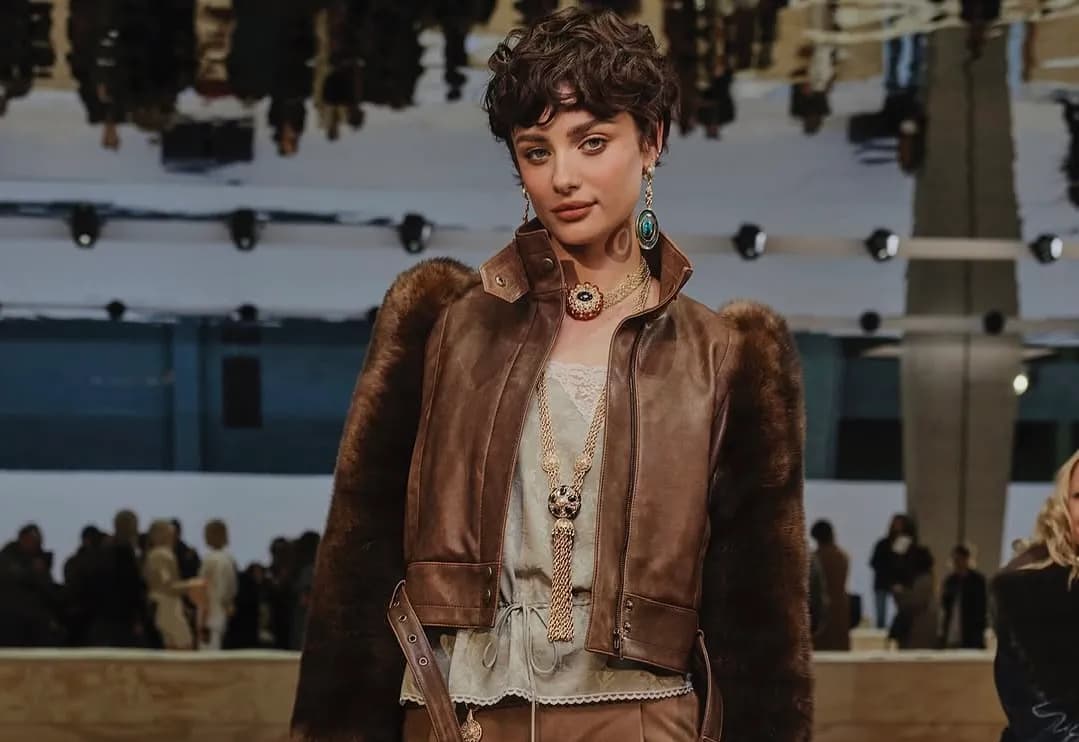 استایل تیلور هیل