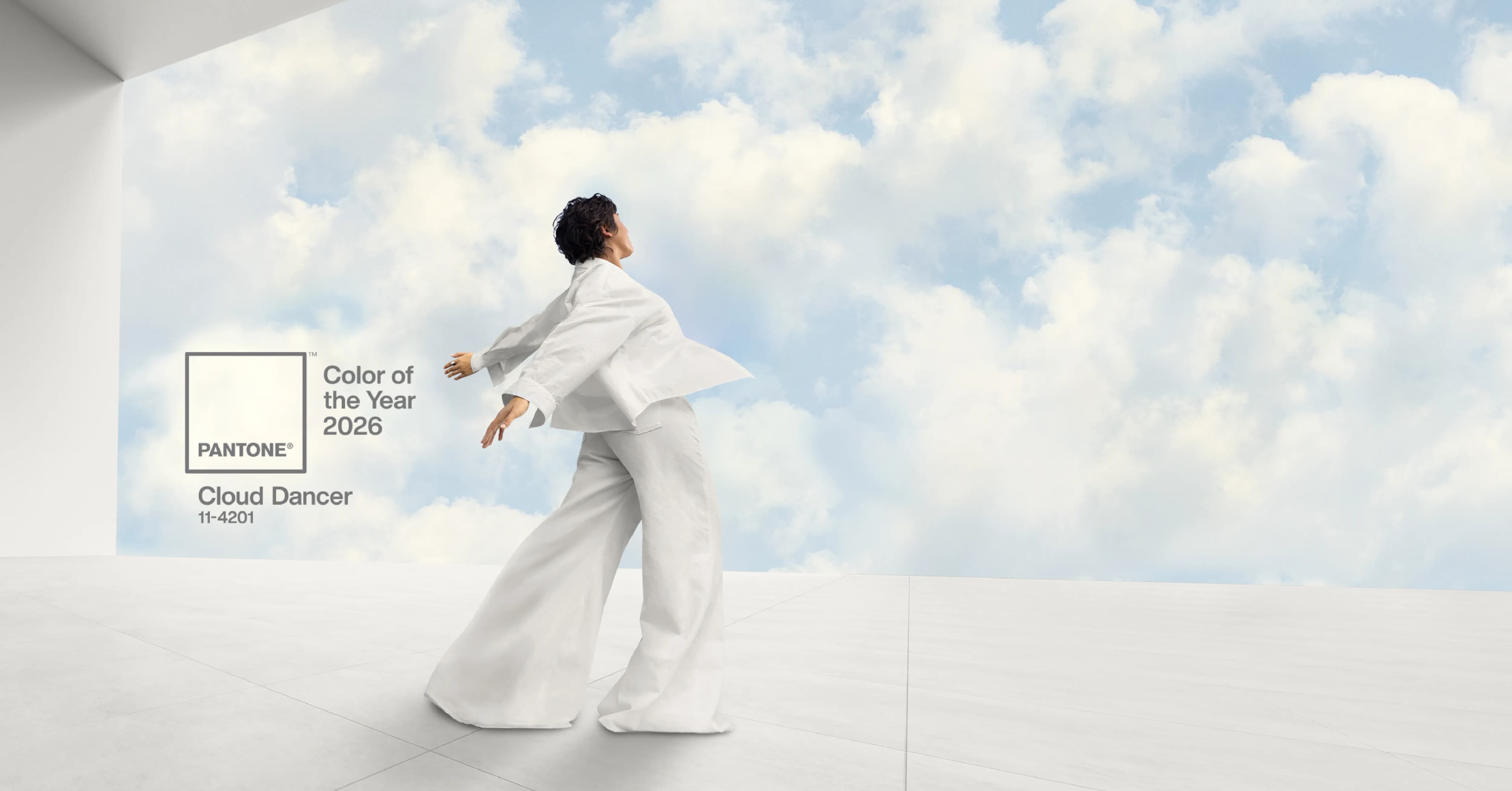 رنگ سال ۲۰۲۶ پنتون؛ سفید آرام (Cloud Dancer)